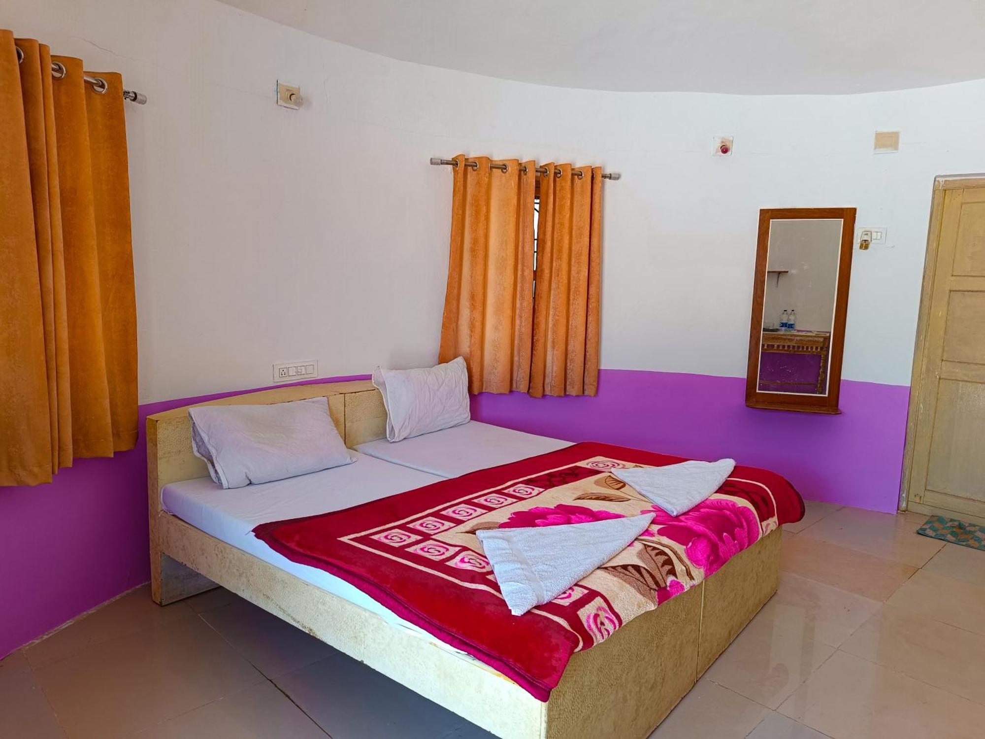 Hotel Rann Of Kachchh Dholavira 외부 사진